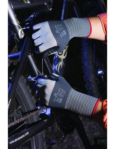 Guanti Showa 381 Nitrile Precisione e Comfort | Bugari Shop